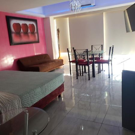 Hotel Torres Gemelas Vista Al Mar A Pie De Playa 阿卡普尔科 外观 照片