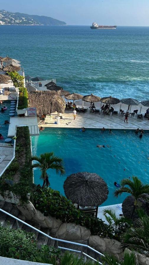 Hotel Torres Gemelas Vista Al Mar A Pie De Playa 阿卡普尔科 外观 照片